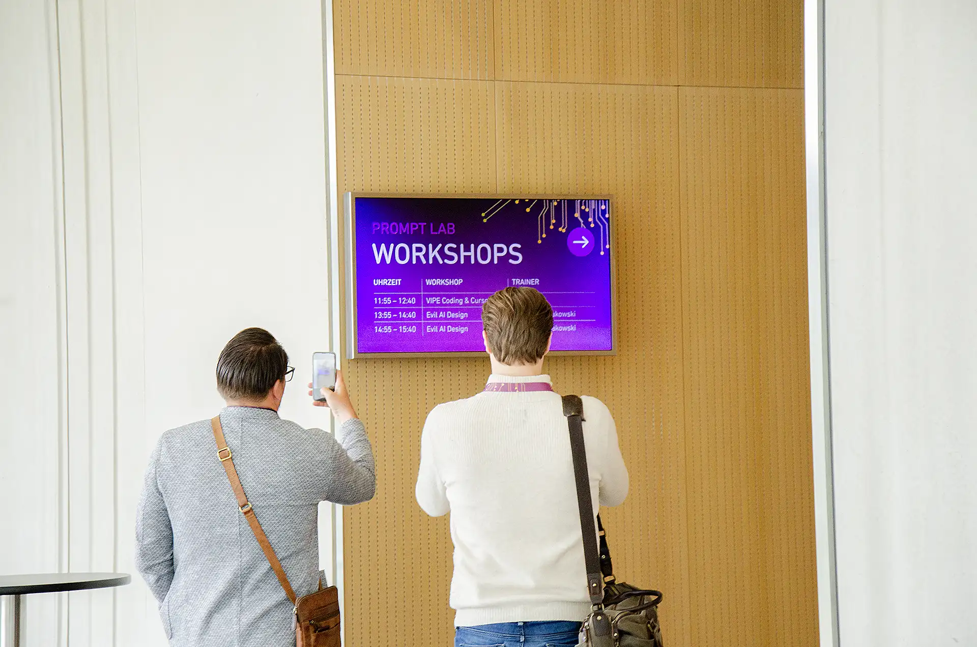 FW-Design Branding und Leitsystem AI Days KI-Messe Frankfurt