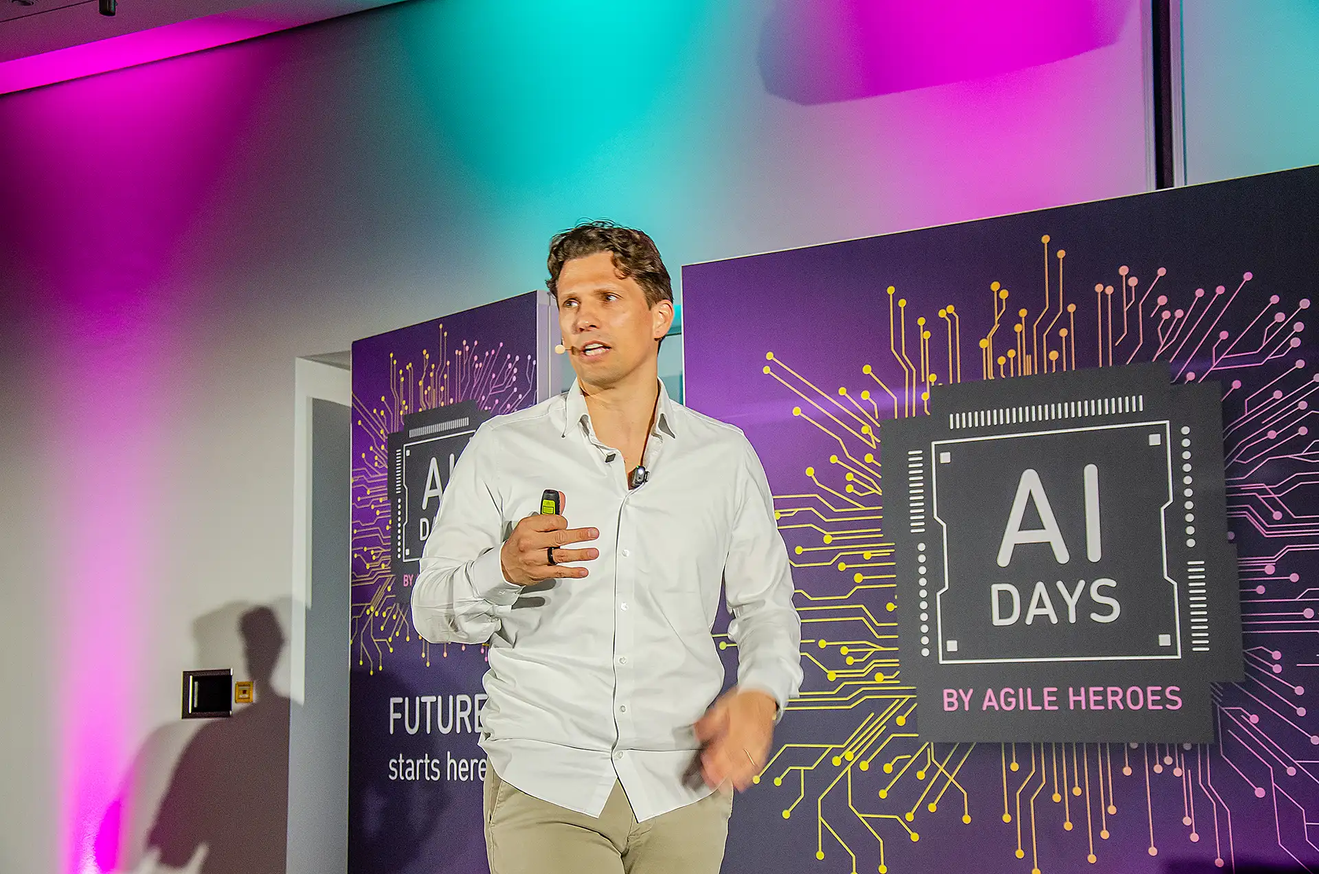 FW-Design Branding und Leitsystem AI Days KI-Messe Frankfurt